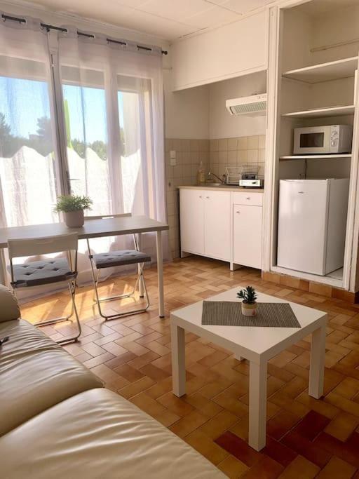 La Garde : joli studio dans résidence Extérieur photo