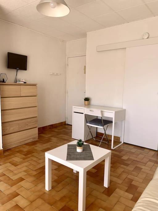 La Garde : joli studio dans résidence Extérieur photo